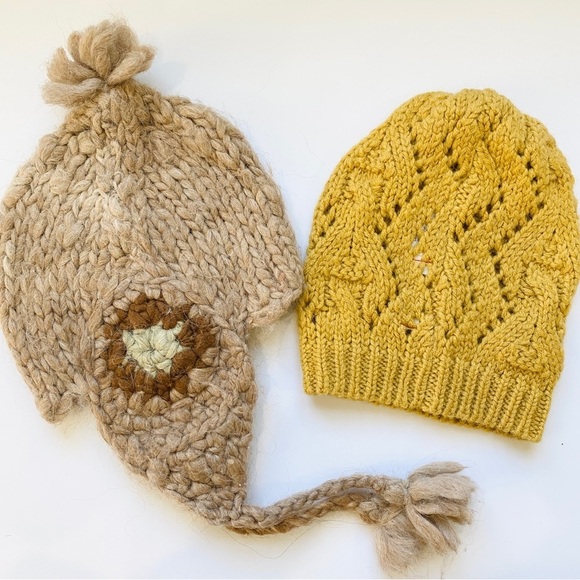 NEW Little girls Aymara HBB iA knit hat bundle